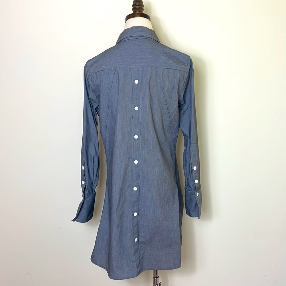 Inae Collection grey stripped button down tunic - Picture 2 of 7